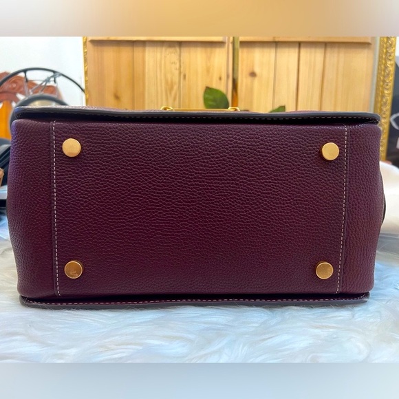 Kate Spade 2 Way Handbag/Crossbody with Dust-bag & Strap - Picture 7 of 11